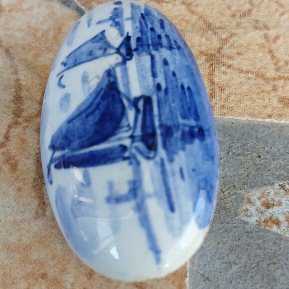 Vintage Delfts Holland Blue Sailboats Brooch - Picture 3 of 3